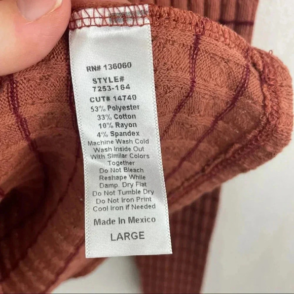 PST Project Social T Kimora  Sweetheart Rib Knit Top - Picture 9 of 9